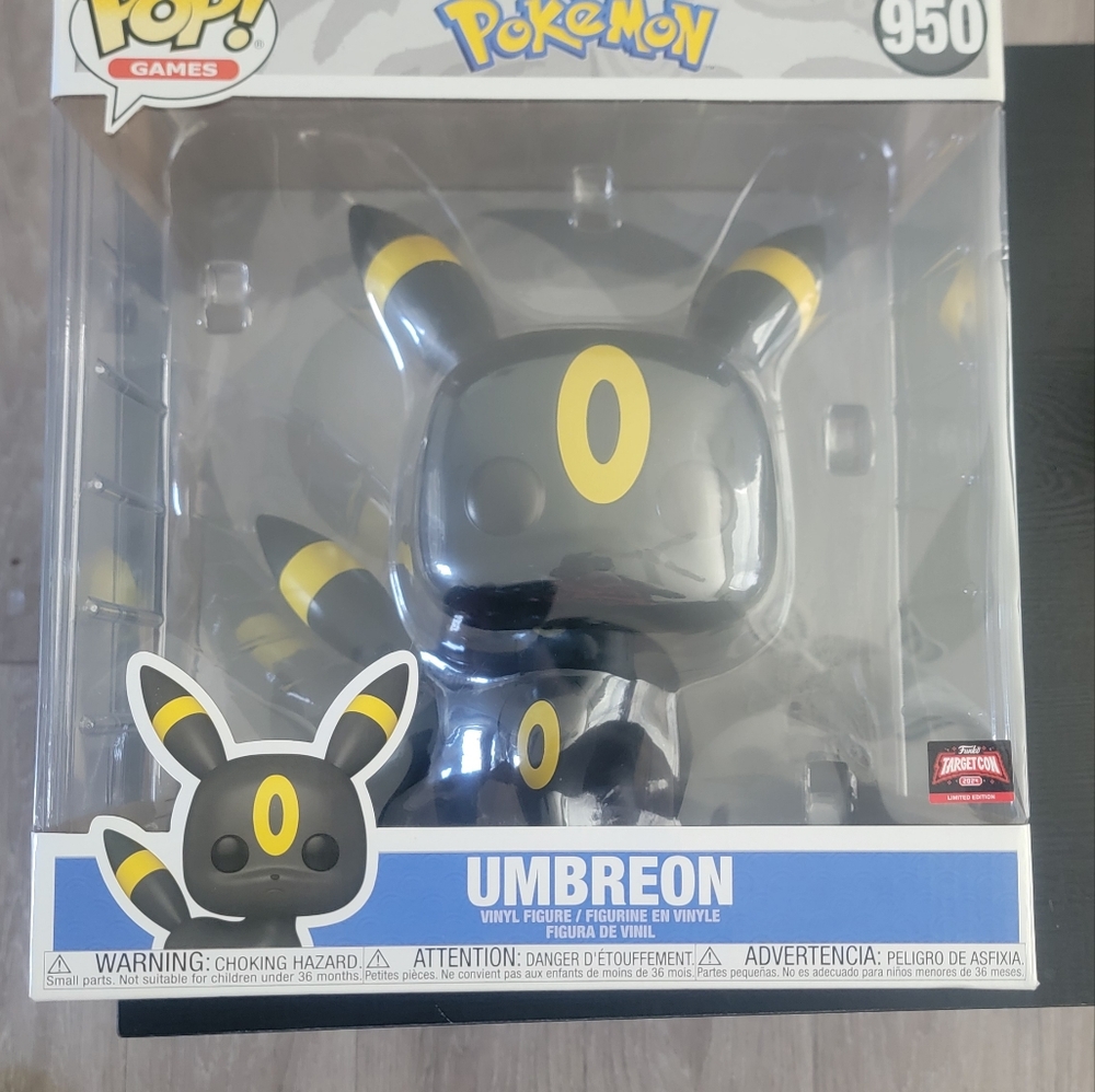 Giant Funko Pop Umbreon Vinyl Figure